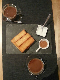 CHOCOLATE CON PICATOSTES EL BODEGUIN COLMENAR DEL ARROYO