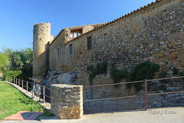 Torres y muralla de Peratallada
