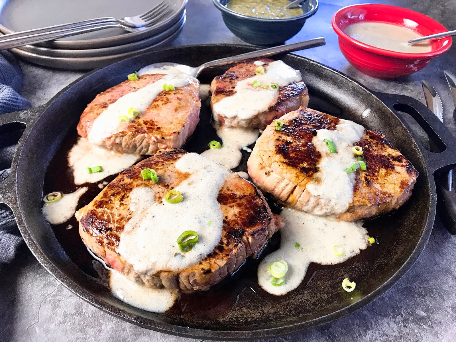 Seared Steaks with Creamy Pesto Sauce