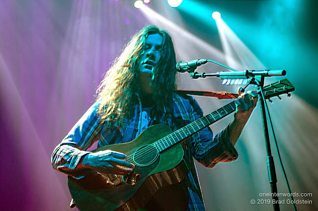 Kurt Vile at The Danforth Music Hall on February 16, 2019 Photo by Brad Goldstein for One In Ten Words oneintenwords.com toronto indie alternative live music blog concert photography pictures photos