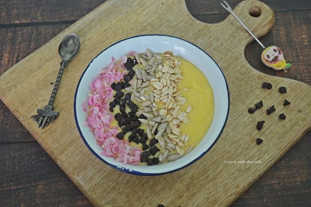 Mango Smoothie Bowl Recipe | Kids Friendly Smoothie bowl