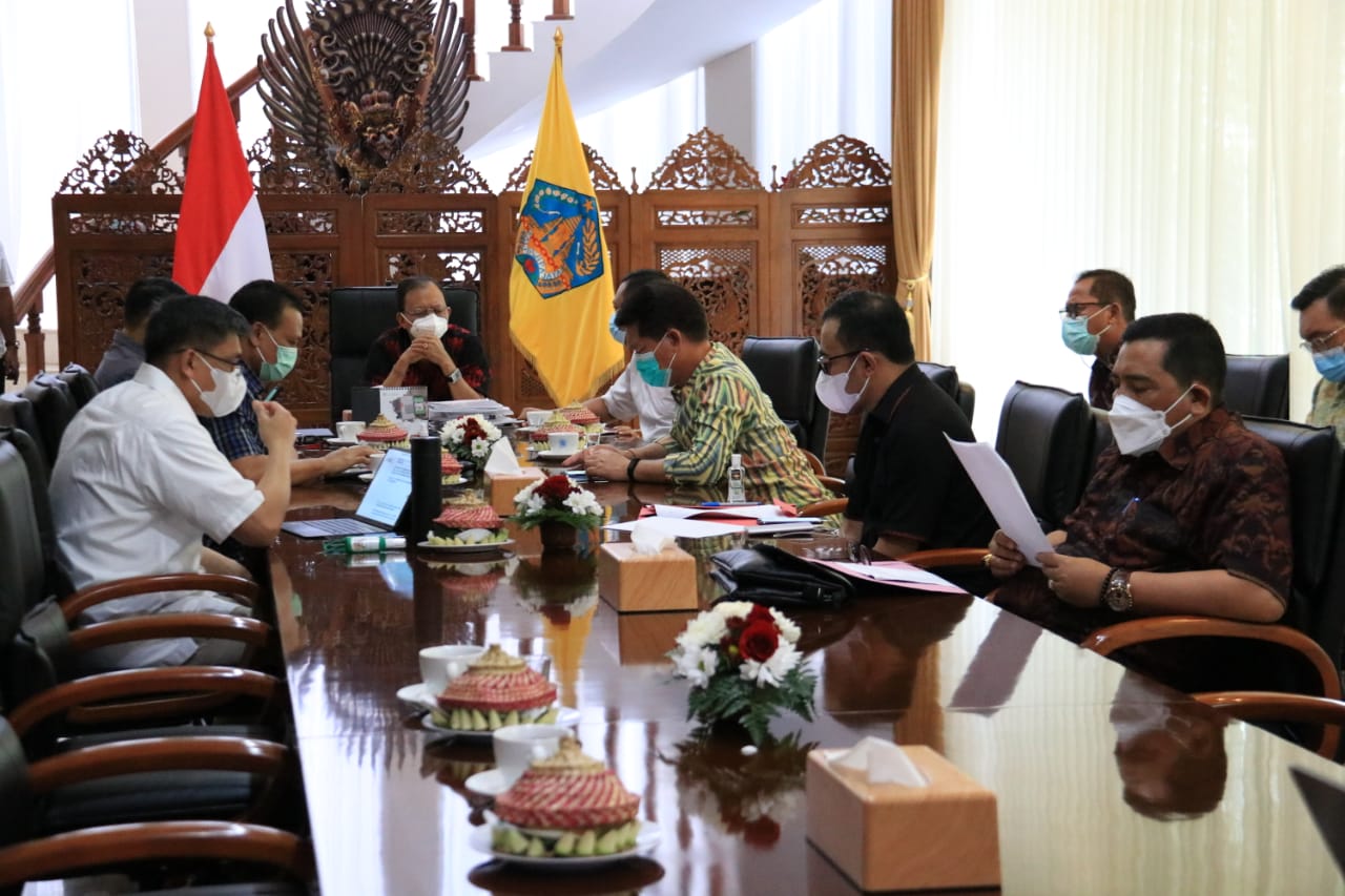 Kendalikan Covid-19, Gubernur Koster Minta Lima Daerah Jalankan PPKM