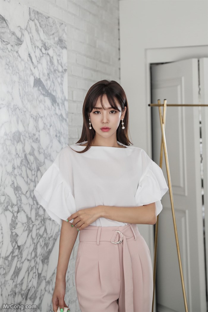 The beautiful Park Da Hyun in the June 2017 fashion photo series (287 photos) photo 11-13