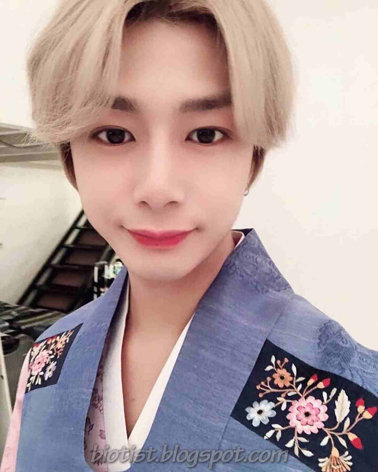 Hyungwon (Monsta X) Profile, Photos, Fact, Bio and More - Biotist