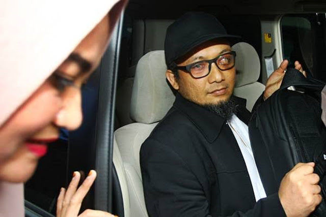 2 Polisi "Hanya Pasang Badan", Tim Advokasi Novel: Ada Jenderal dan Aktor Lain 2 Polisi "Hanya Pasang Badan", Tim Advokasi Novel: Ada Jenderal dan Aktor Lain