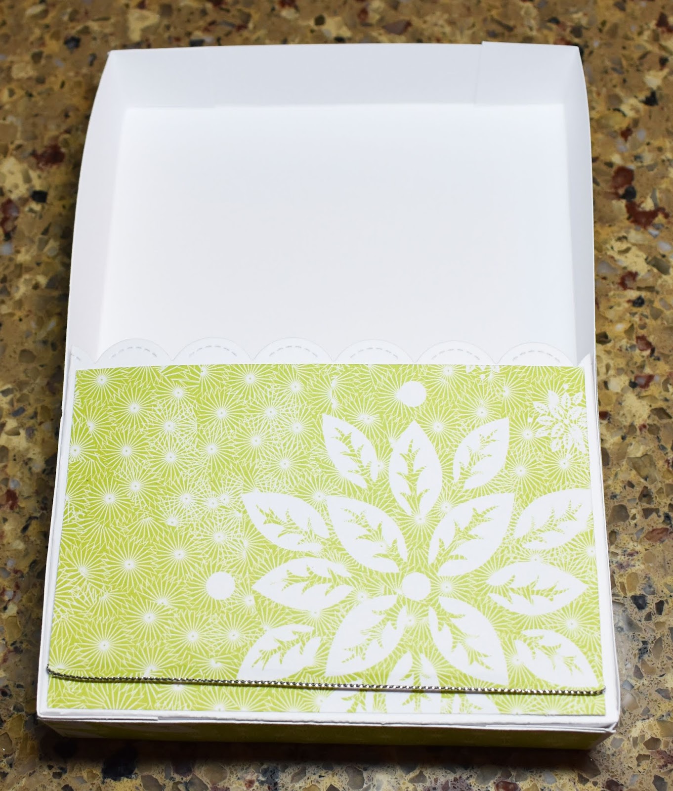Twinshappy: Card Box Four Tutorial with Natural Beauties
