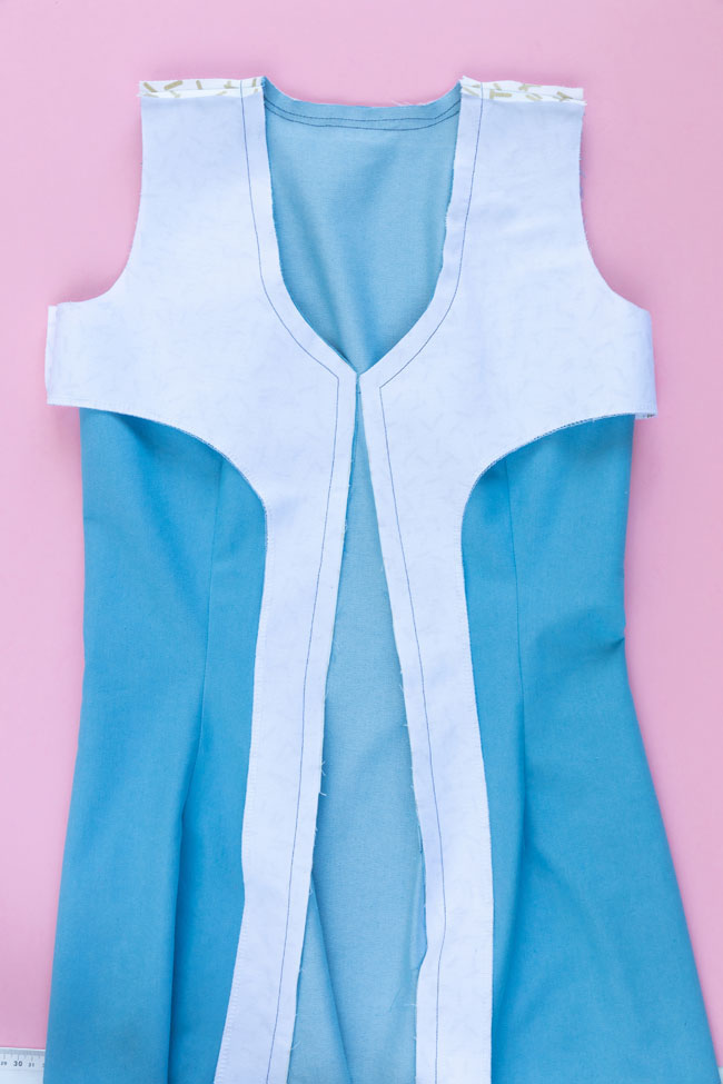 How to sew an all-in-one facing on a sleeveless garment - Tilly and the Buttons