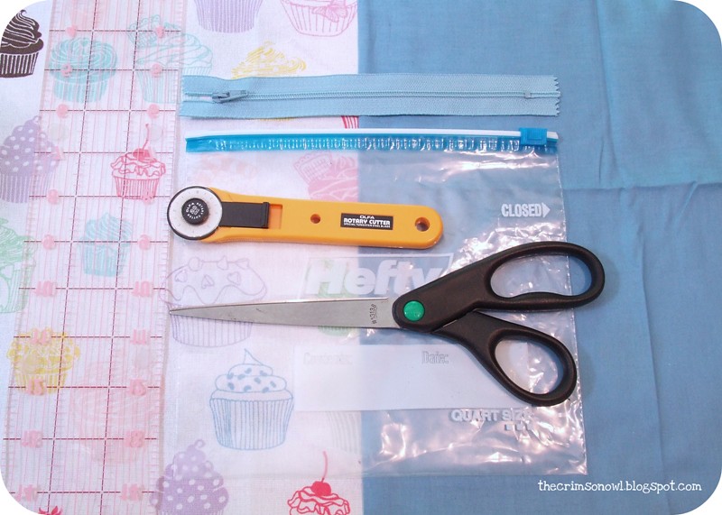 Zipper Charms - Ruler and Rotary Cutter