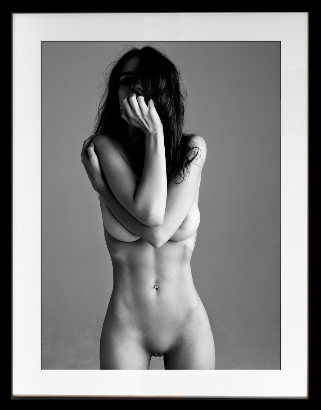 Emily Ratajkowski - Treats Magazine Naked Photoshoot Outtakes.