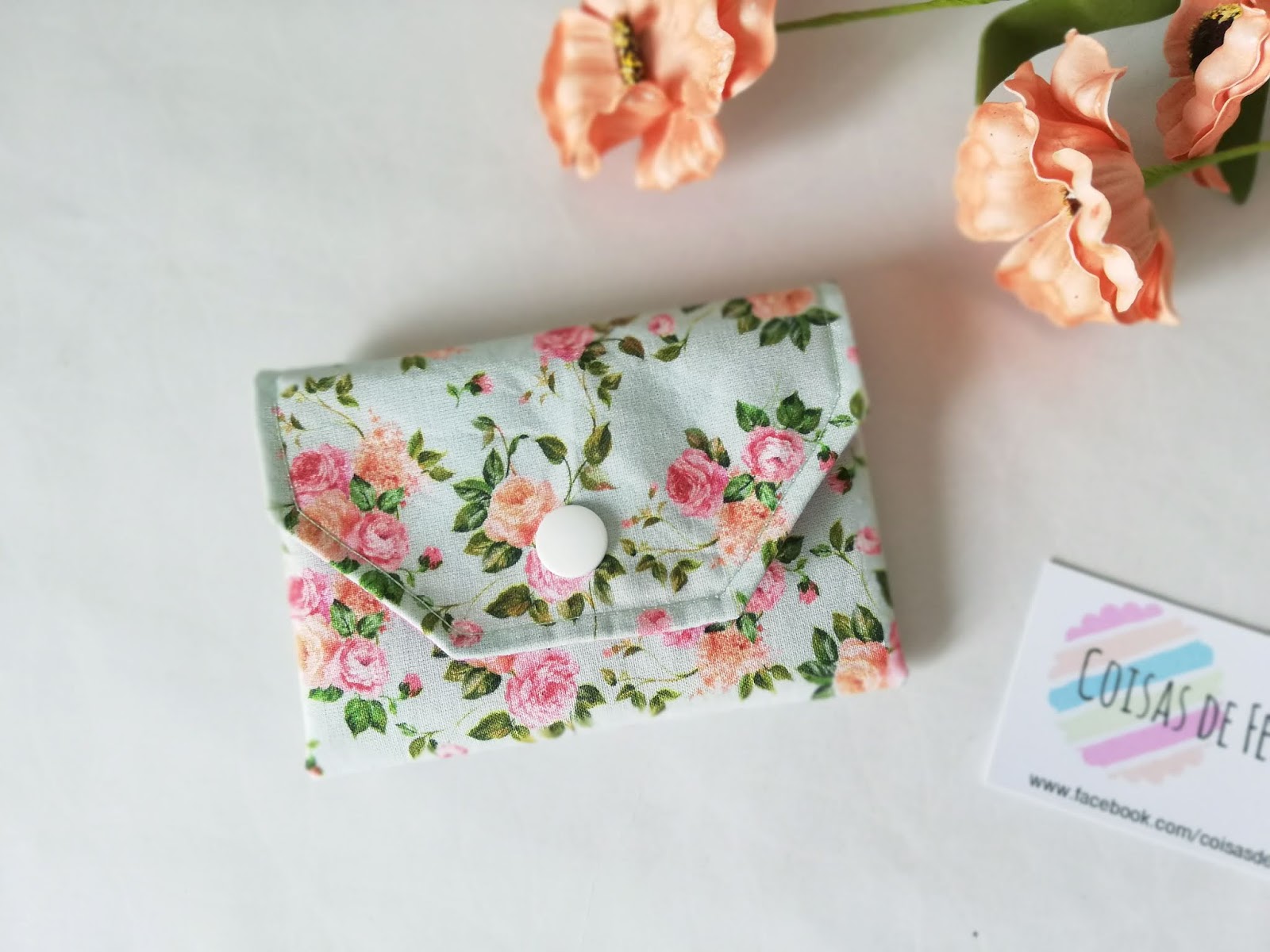 bolsinha em tecido para cartões