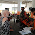 Babinsa Tamansari Bantu Kawal Pendistribusian BST, Percepat Bantuan Warga Terdampak Sosial Covid 19