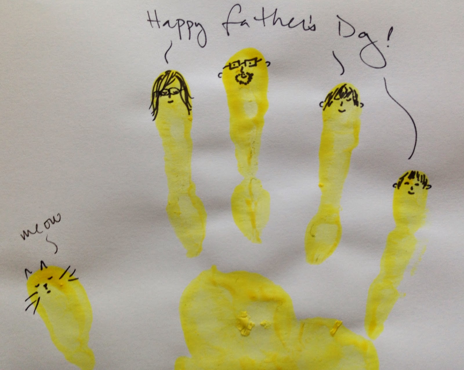 http://webloomhere.blogspot.com/2014/06/family-portrait-fathers-day-cards.html