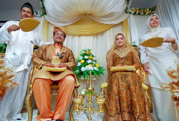 Adat Istiadat Perkahwinan Melayu Silat Dan Kompang