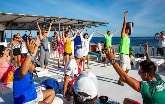 Cabo Boat Tour