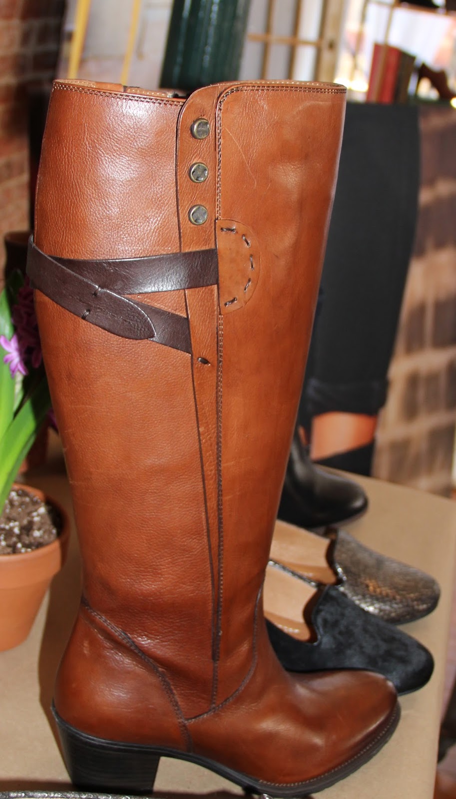 CLARKS Women's Boots, Shoes-Desert Originals Fall 2014