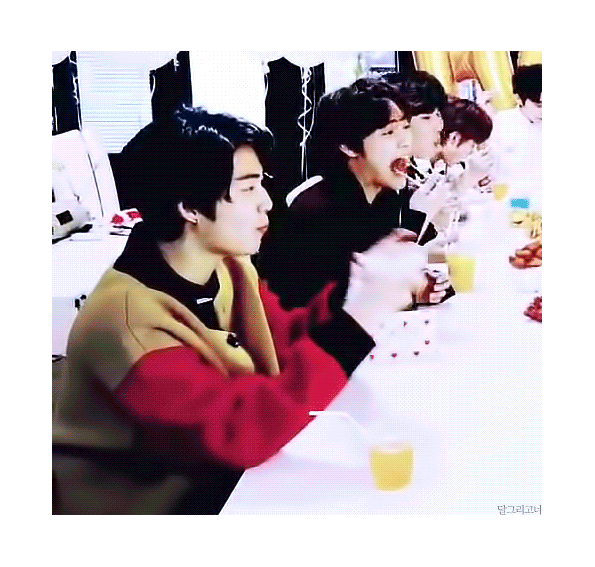 171012_%25EC%25B9%2598%25ED%2582%25A8%25