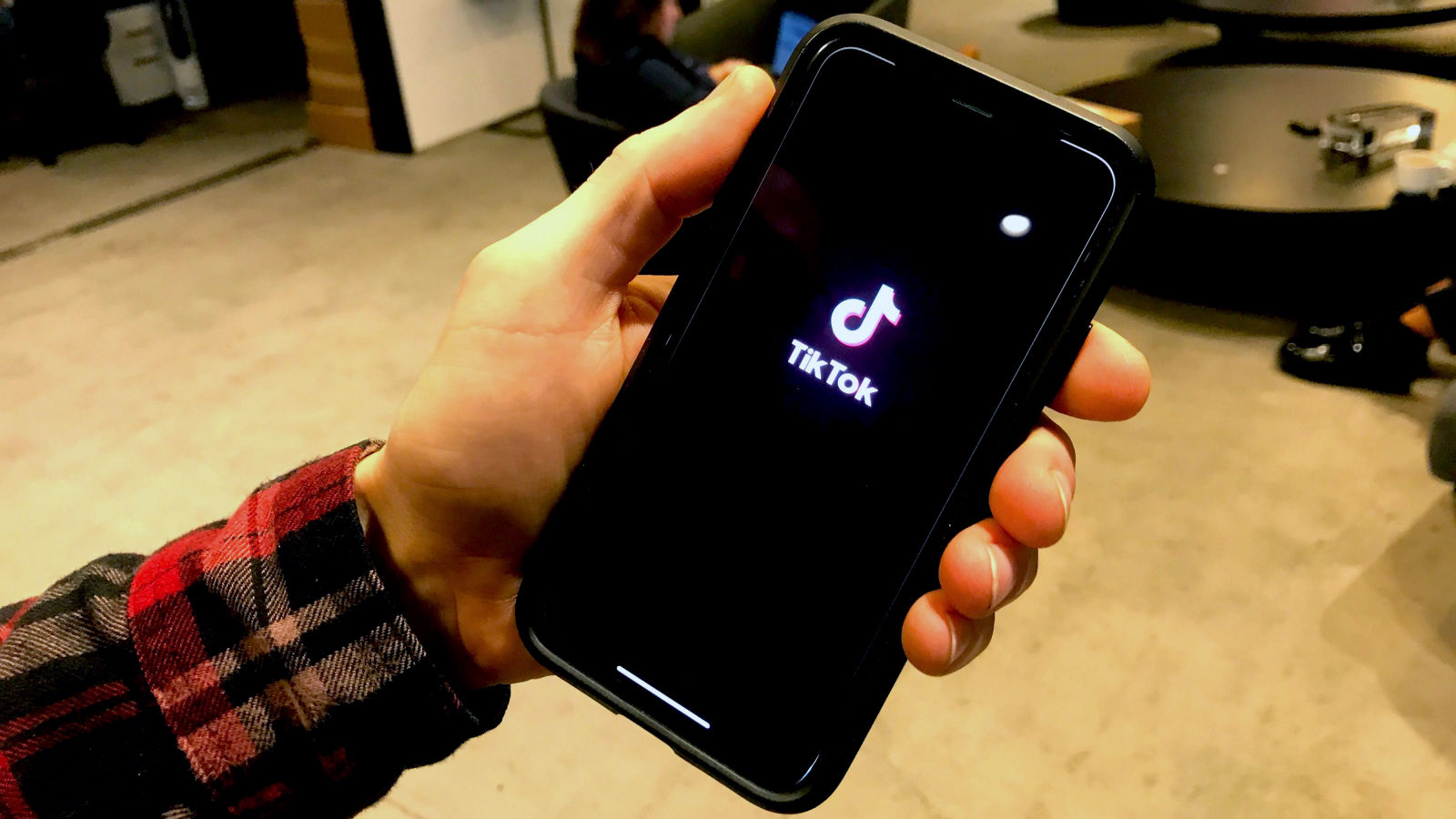 Presidente Trump anuncia que irá banir o aplicativo TikTok nos Estados Unidos