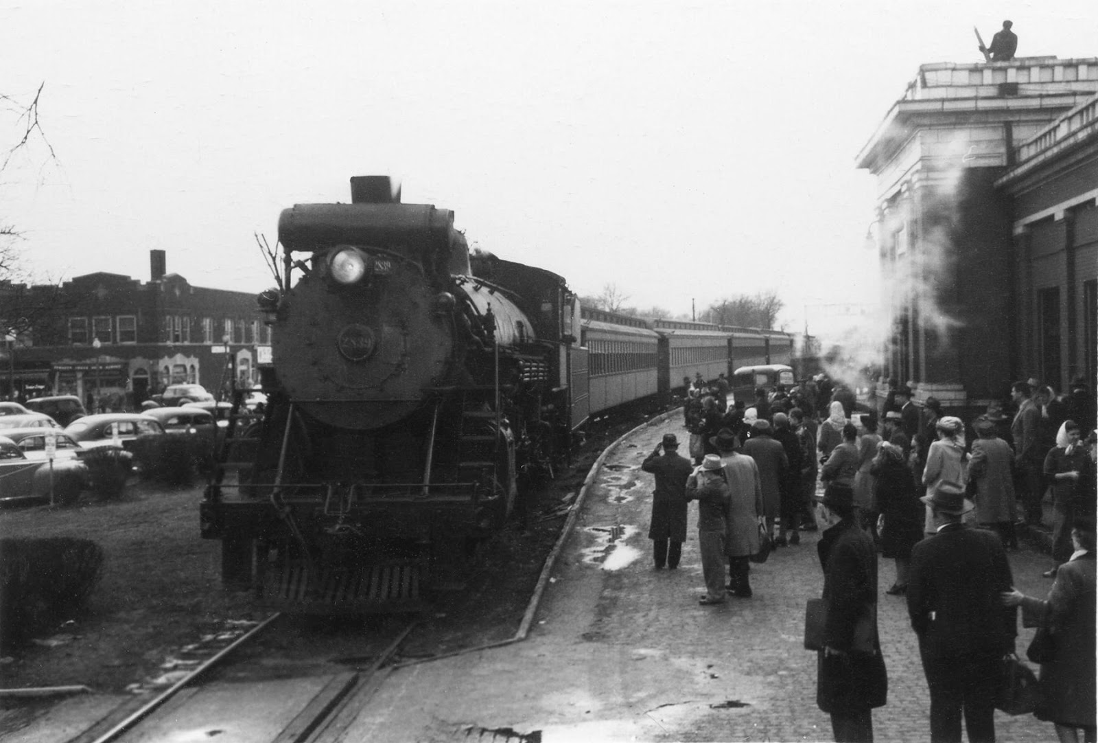 Towns and Nature Downers Grove, IL Old Railroad Pictures