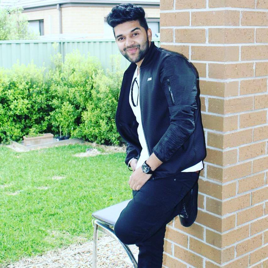 Guru Randhawa Wallpapers  Top Free Guru Randhawa Backgrounds   WallpaperAccess