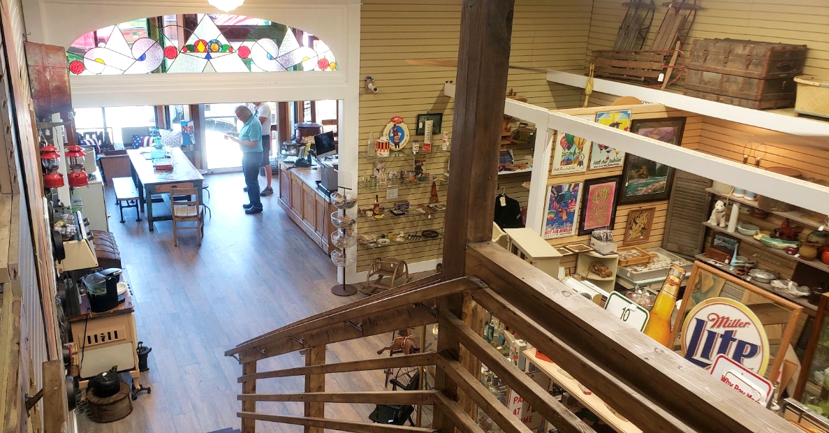 Kammy's Korner Parma Antique Mall New Ownership & New Look!!