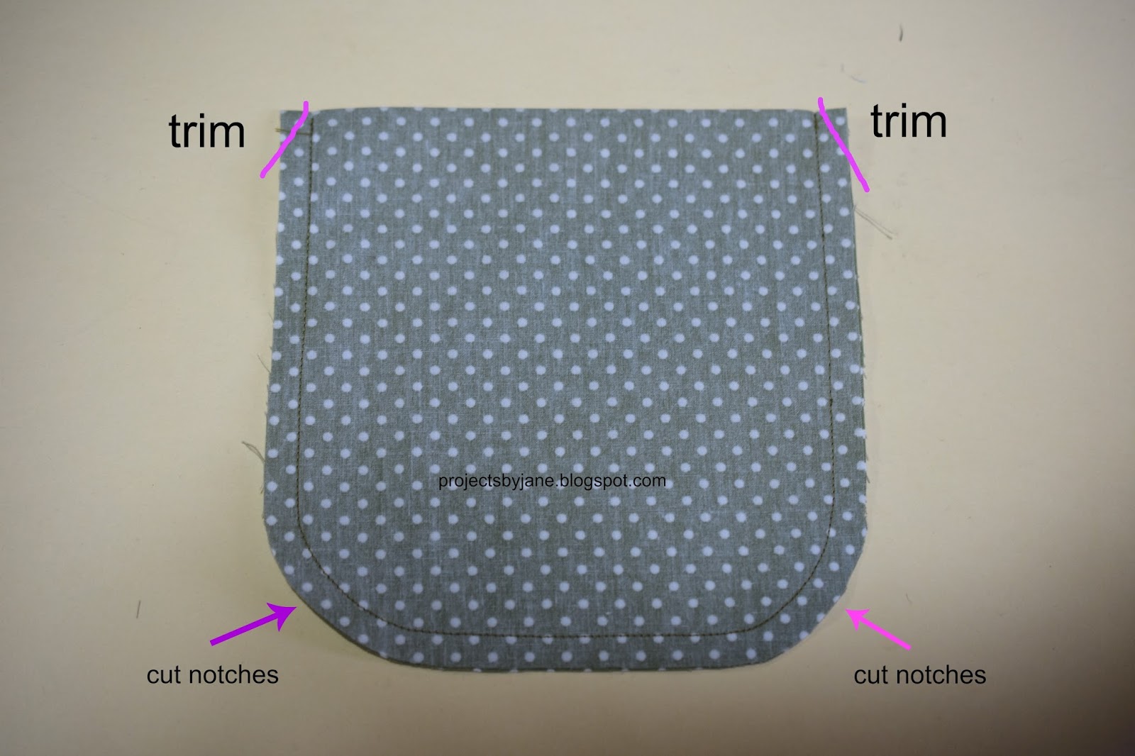 Tutorial How to sew a lined patch pocket Projects by Jane