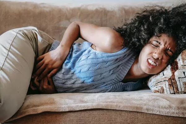 Experts Offer 8 Endometriosis Diet Tips That May Help You Control Symptoms