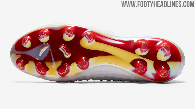Ready Stock Nike Magista obra II FG Football shoes size 9