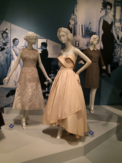 chicago history museum fashion mainbocher