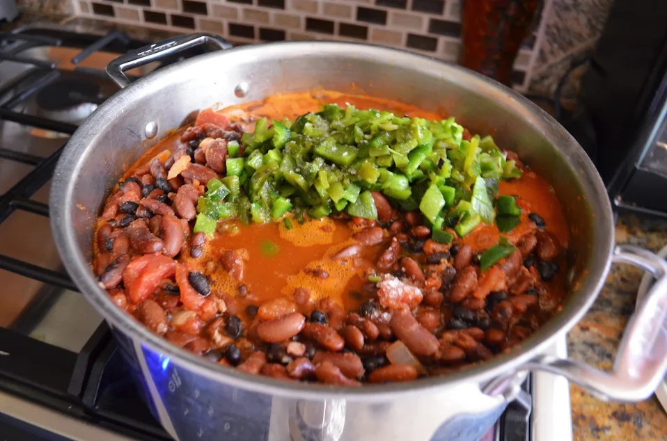 Darn-Good-Chili-Beans-Tomatoes-Paste-Water-Salt-Poblanos.jpg