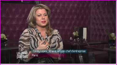 Vidéo Un dîner presque parfait Afida se chamaille avec Djamila M6