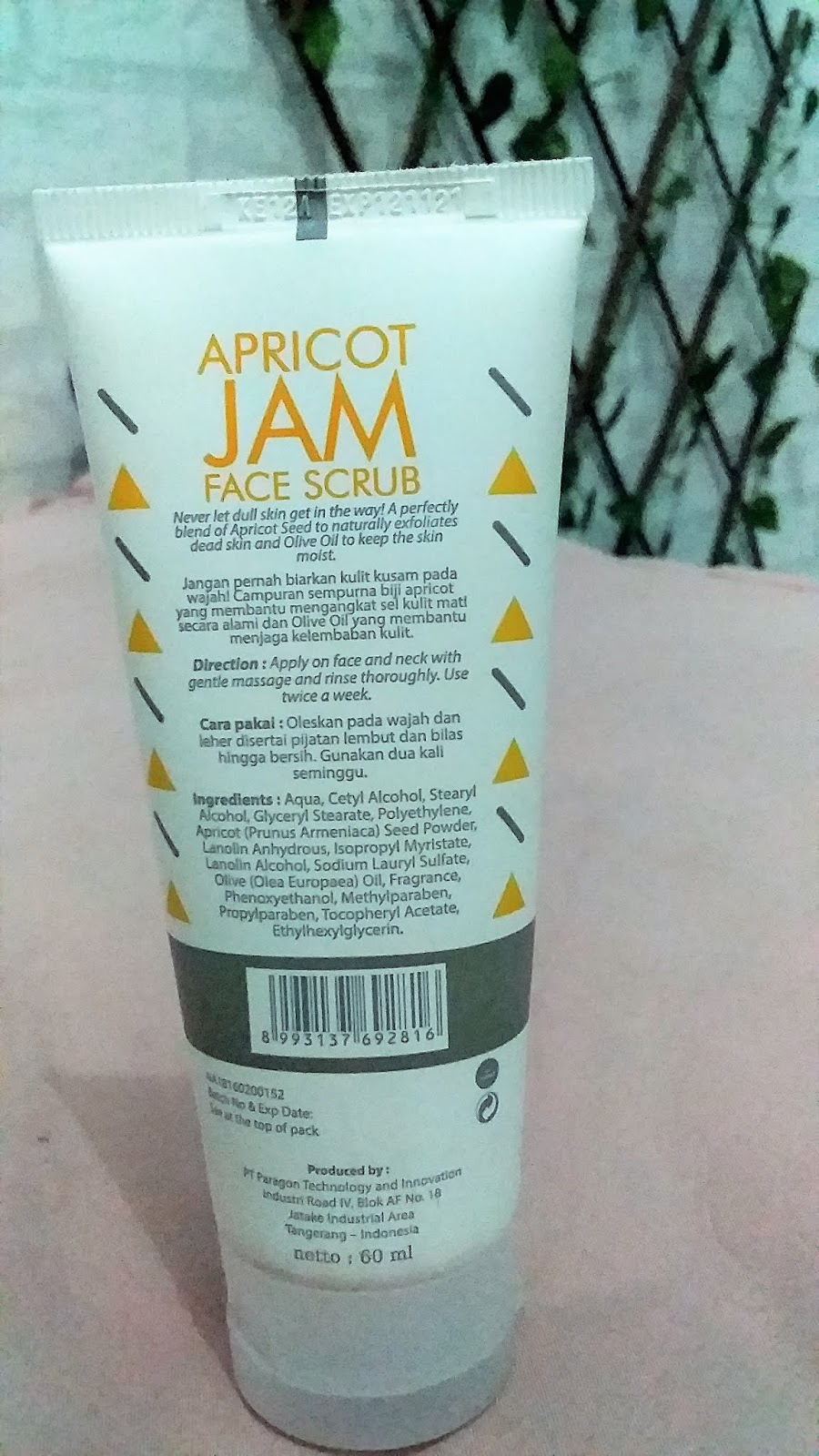 Emina Face Scrub Apricot Jam