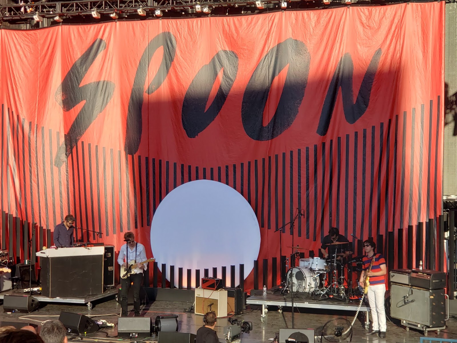 Indie Obsessive Beck, Cage the Elephant, and Spoon Tour