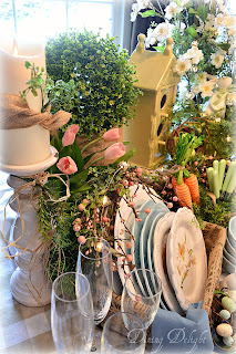 Dining Delight: Easter Buffet Decor