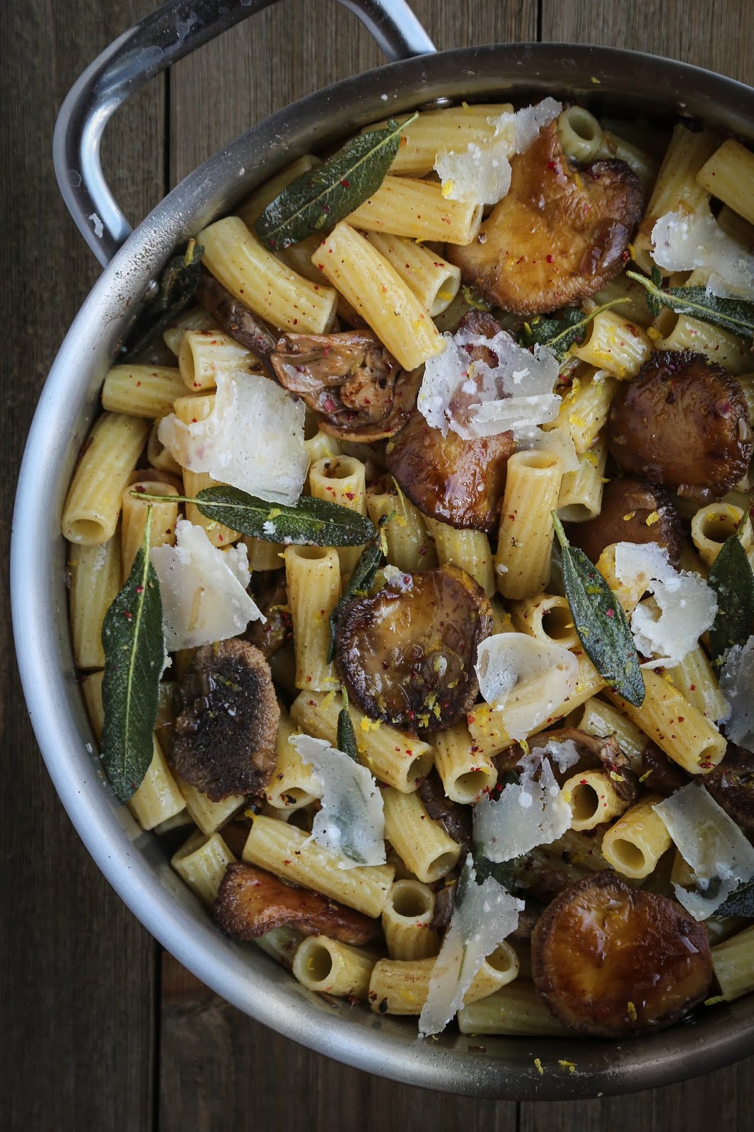 Rigatoni Pasta with Mushrooms, Sage and Brown Butter