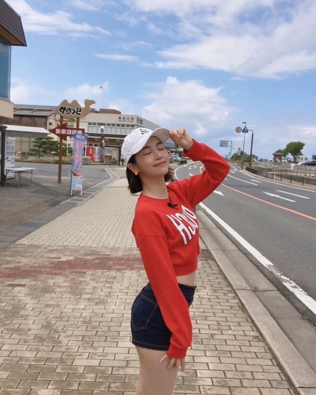 내일자 컴백하는 소리 (feat.단발) | 인스티즈