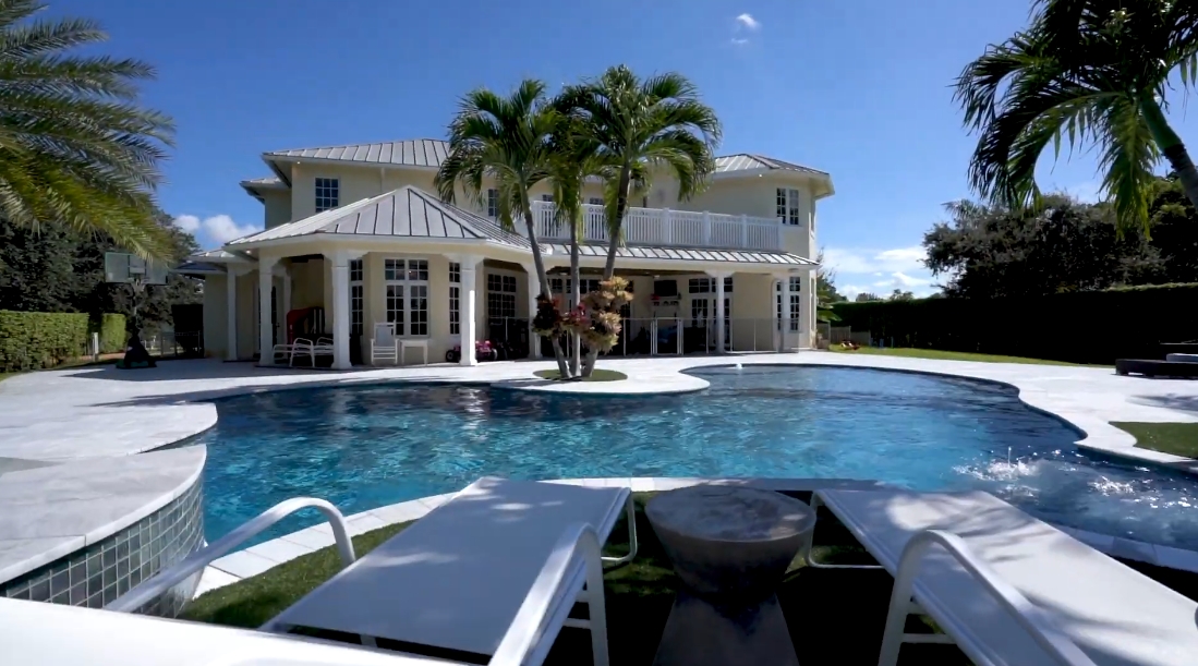 Tour 11641 SW 3rd St, Plantation, FL vs. 26 Interior Design Photos