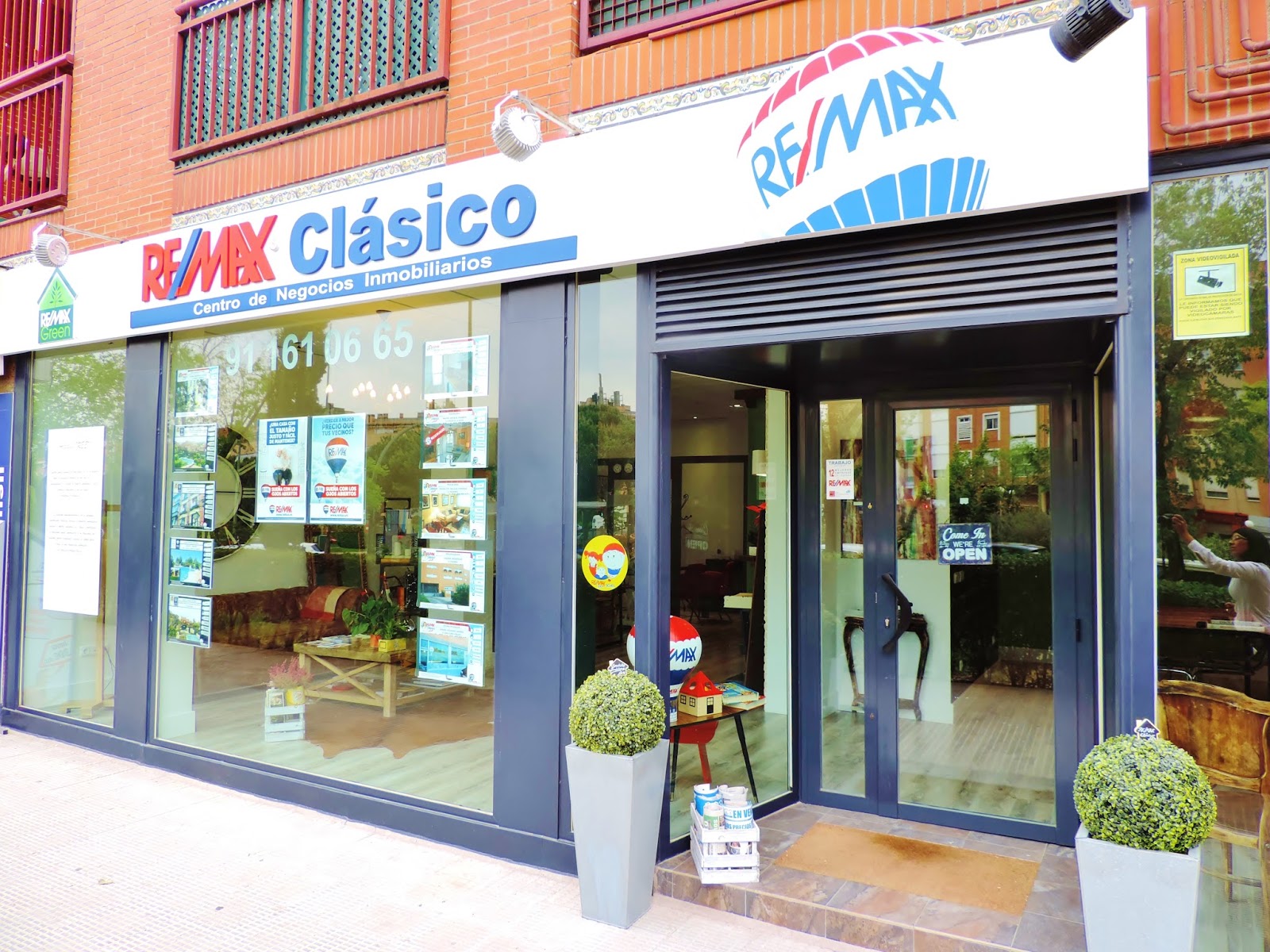 CASAS Y PISOS EN VENTA MADRID GR.RE/MAX Clásico SERVICIOS y CONSULTORÍA ...