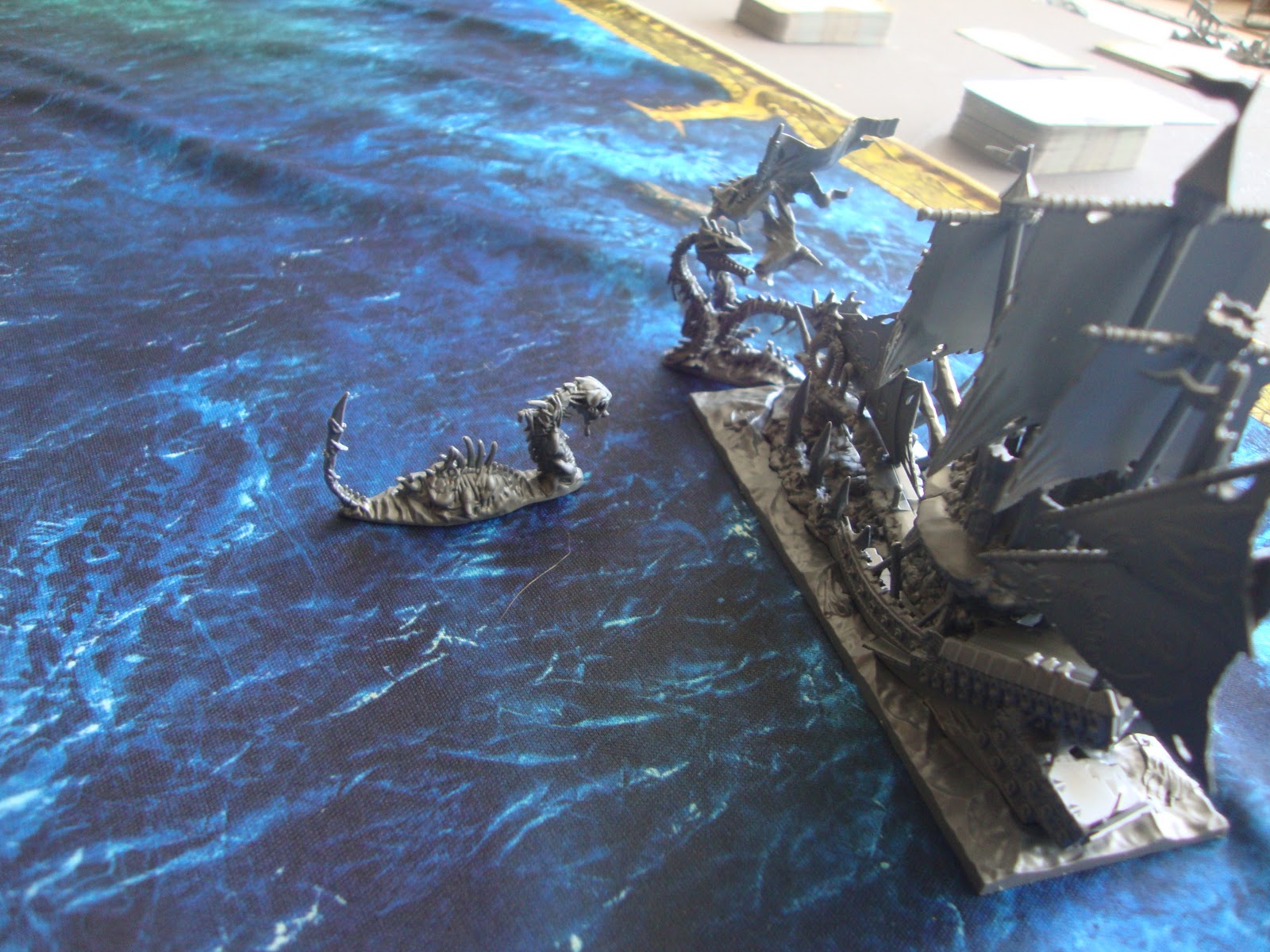Army Undecided: Dreadfleet review and first two scenarios with pictures