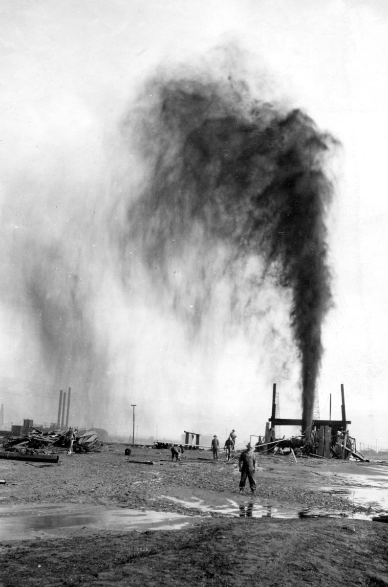 The Lakeview Gusher The Mother of Oil Spills Amusing