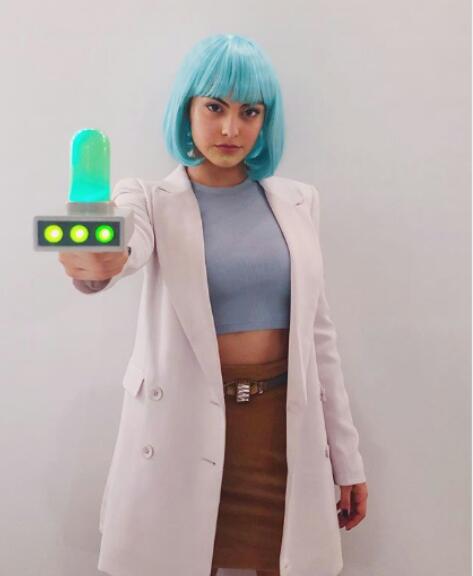 الممثلة الأمريكية كاميلا مينديس