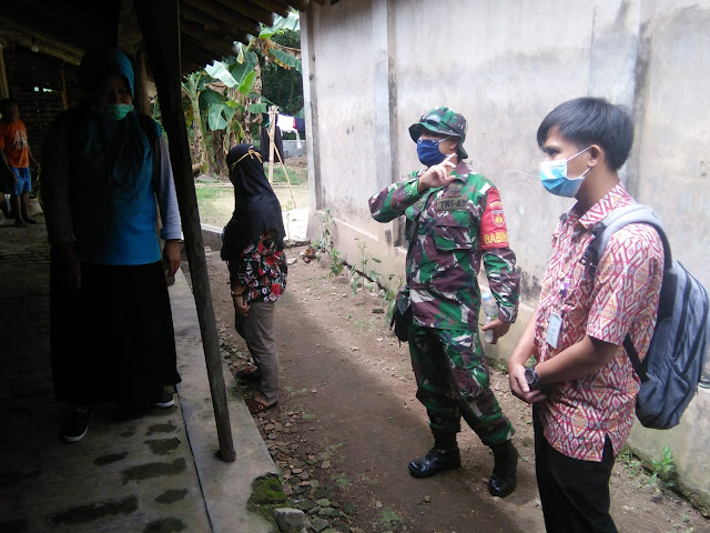 Antisipasi DB Babinsa Jatinom  dan Bidan Desa Patroli Jentik