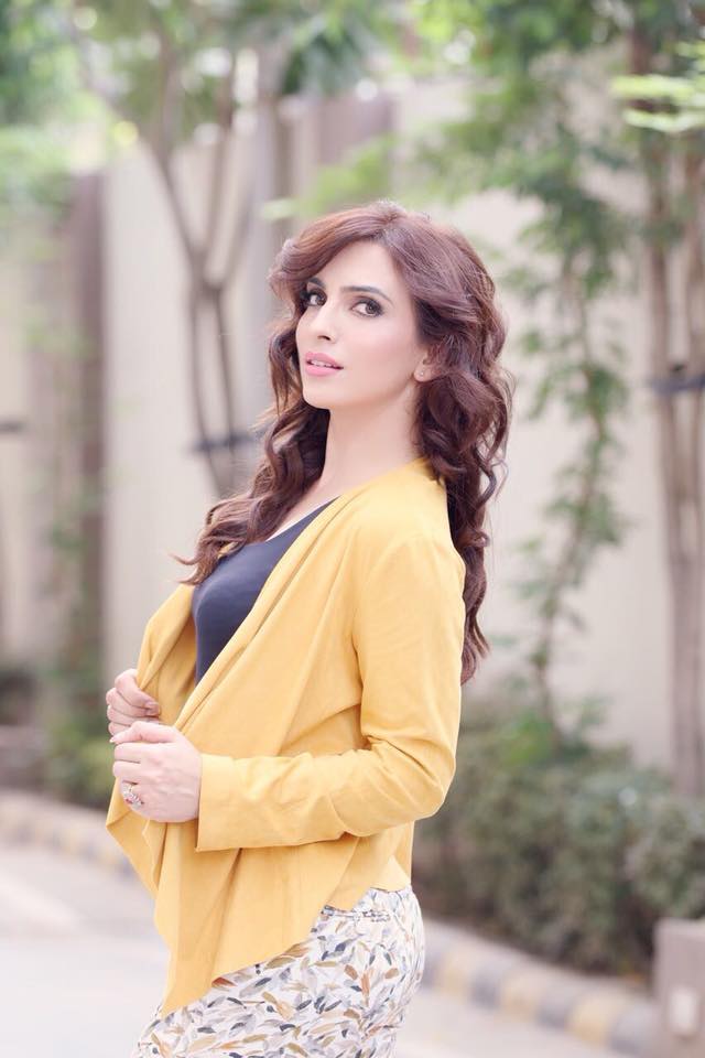 Mansi Sharma HD Pictures, Wallpapers - Whatsapp Images