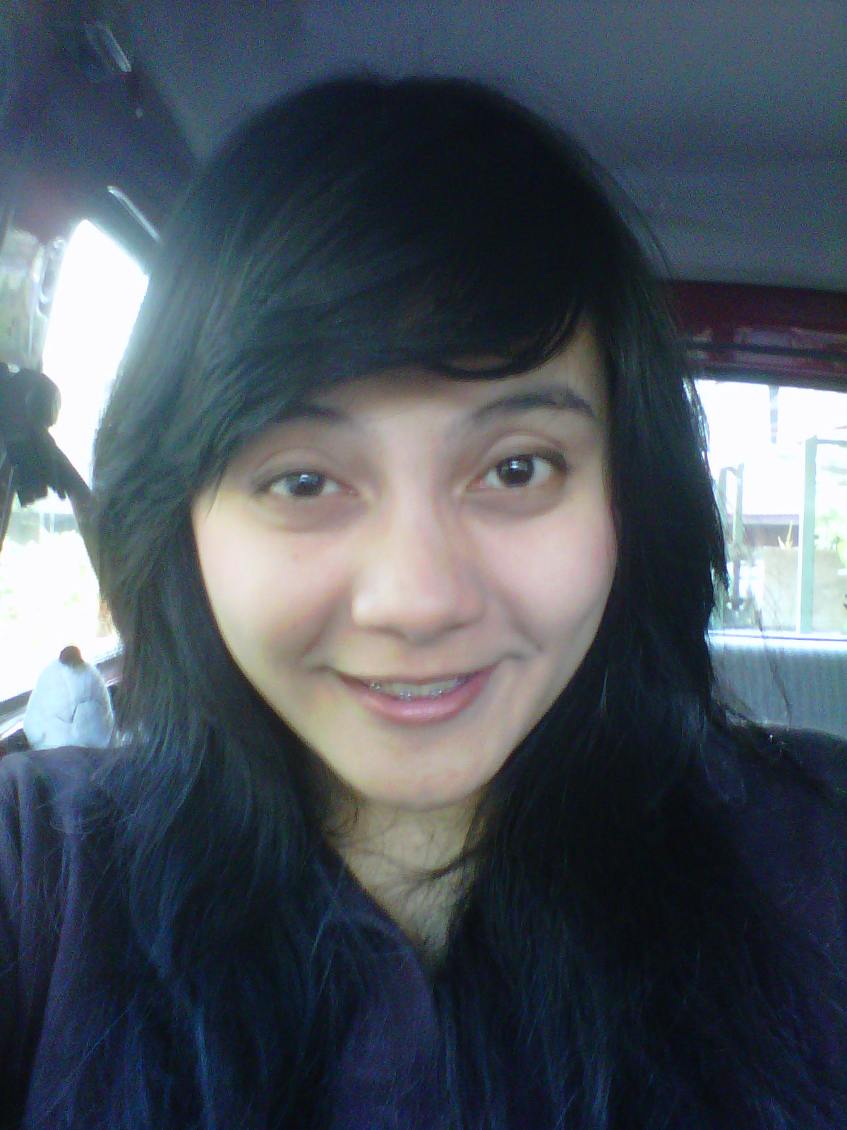Kecantikan itu Halal : Wardah Luminous Foundation Review