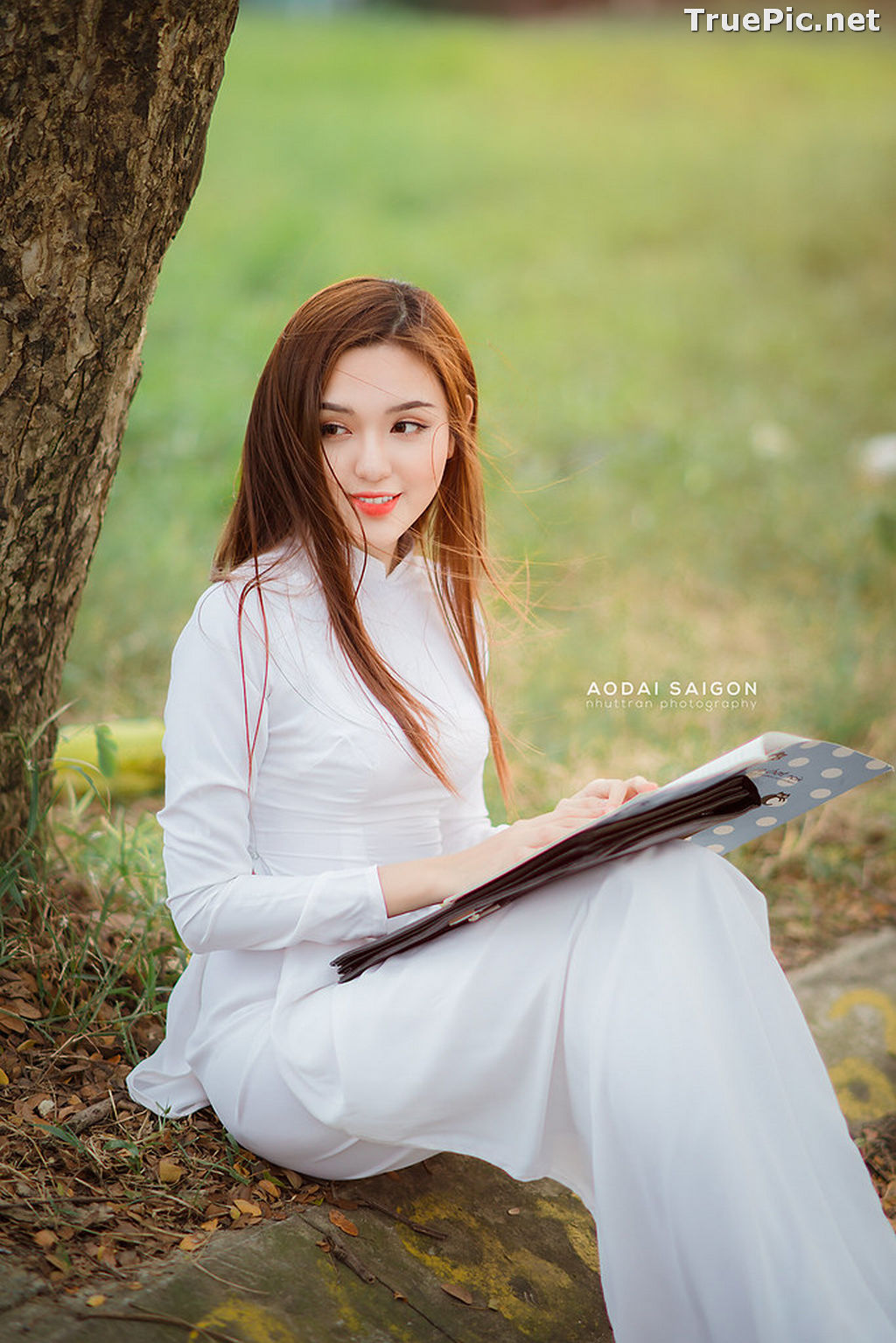 Image The Beauty of Vietnamese Girls with Traditional Dress (Ao Dai) #5 - TruePic.net - Picture-51