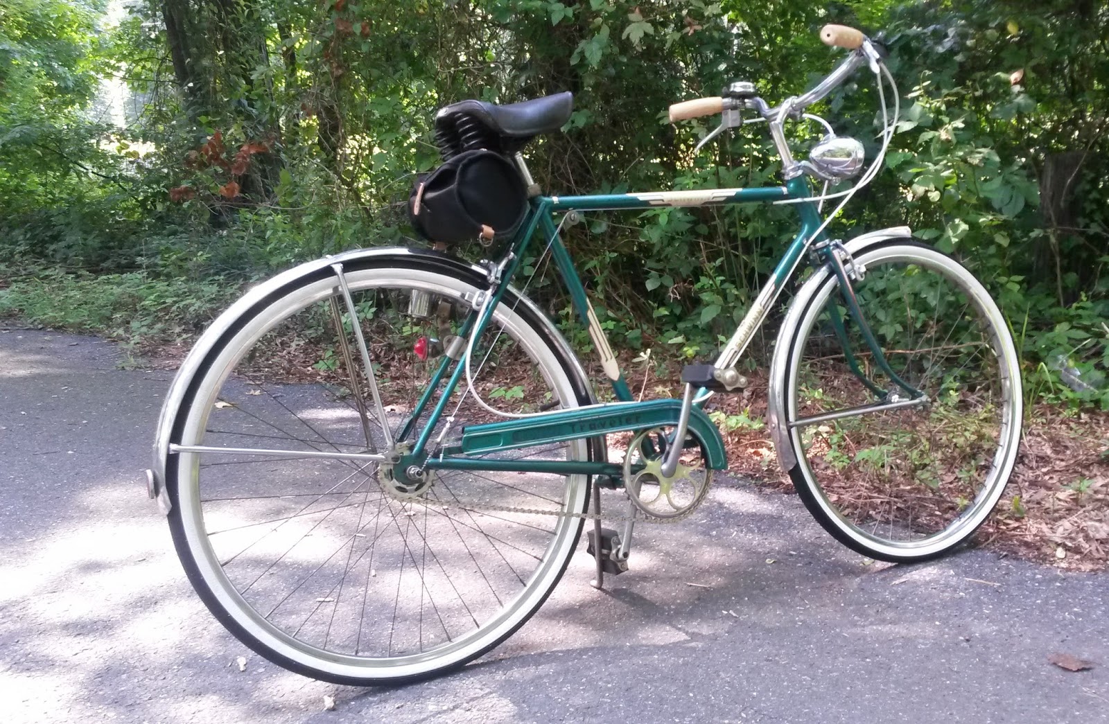 The Bike Shed: 1954 Schwinn Traveler 3 Speed