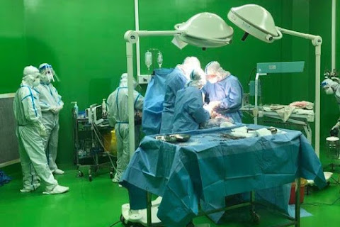 Sản phụ mắc Covid-19 'vượt cạn' thành công ở bệnh viện dã chiến