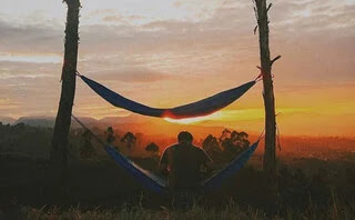 10 Tempat Wisata Alam di Bandung yang lagi Hits 2021 Bukit Pangjebolan
