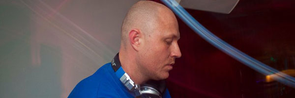 Samuel L Session & Nick Bowman - The Future Underground Show - DI.FM - 21-05-2012