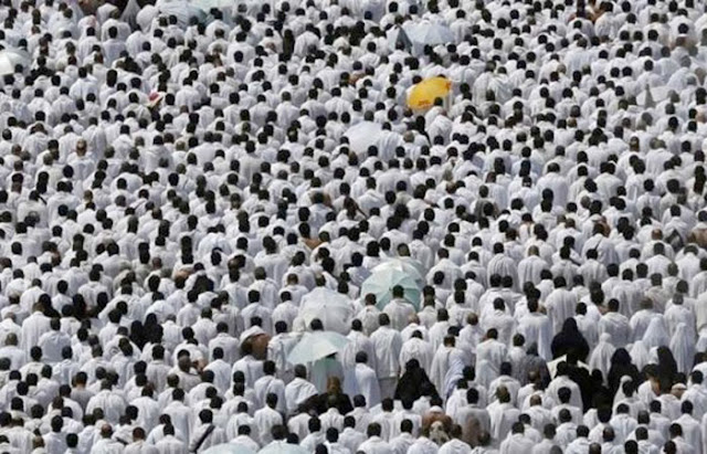Mobily gives more free balance to Hajj, Umrah package users