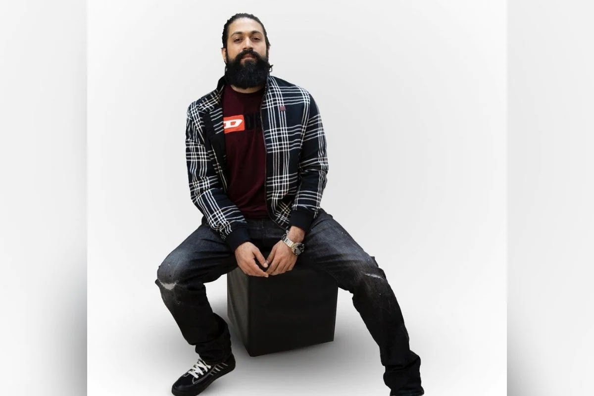 KGF 2: ROCKY BHAI Jald hi aayega, के बारे में डायरेक्टर द्वारा नई जानकारी KGF 2: ROCKY BHAI Jald hi aayega